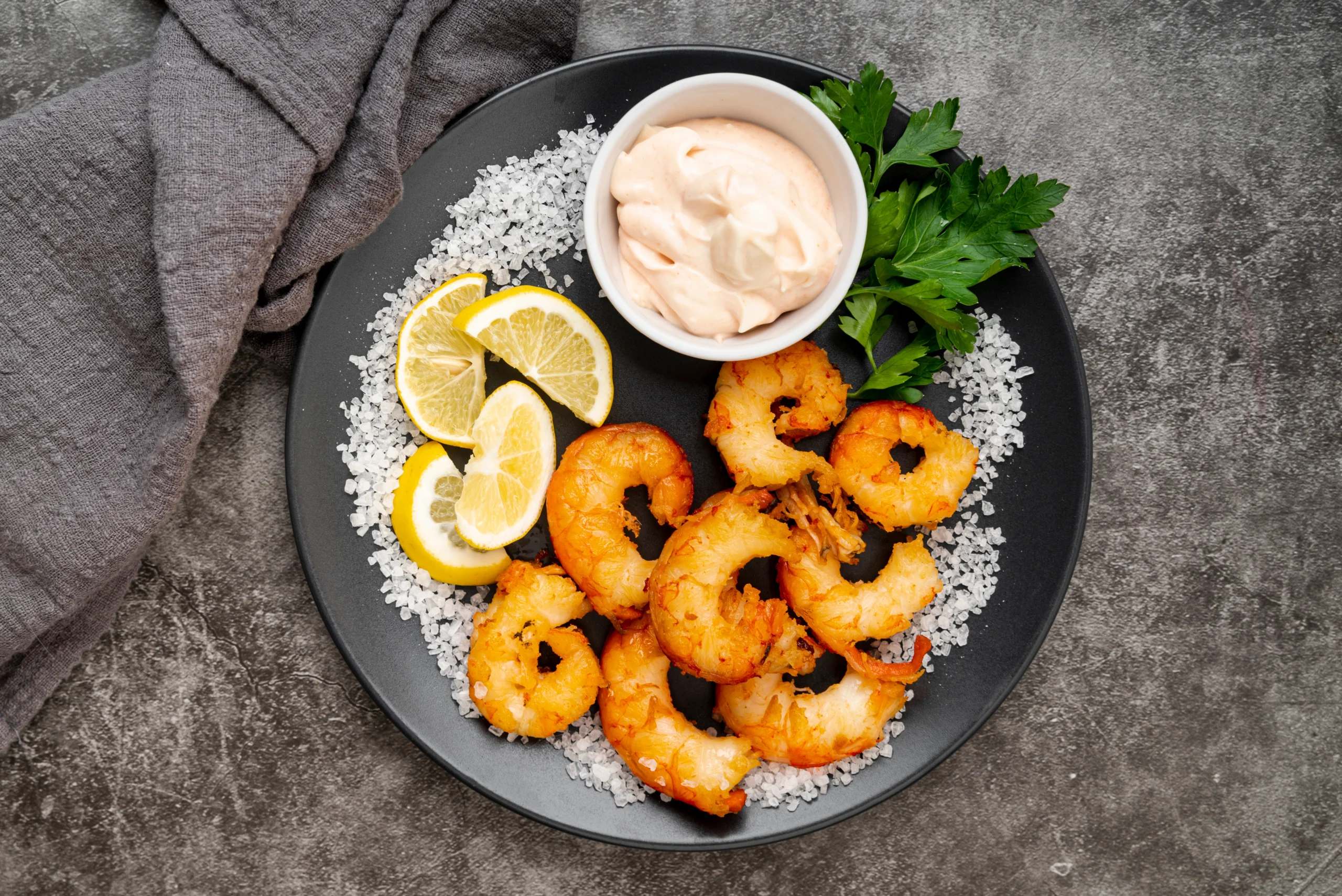 Shrimp cooked in garlic butter sauce